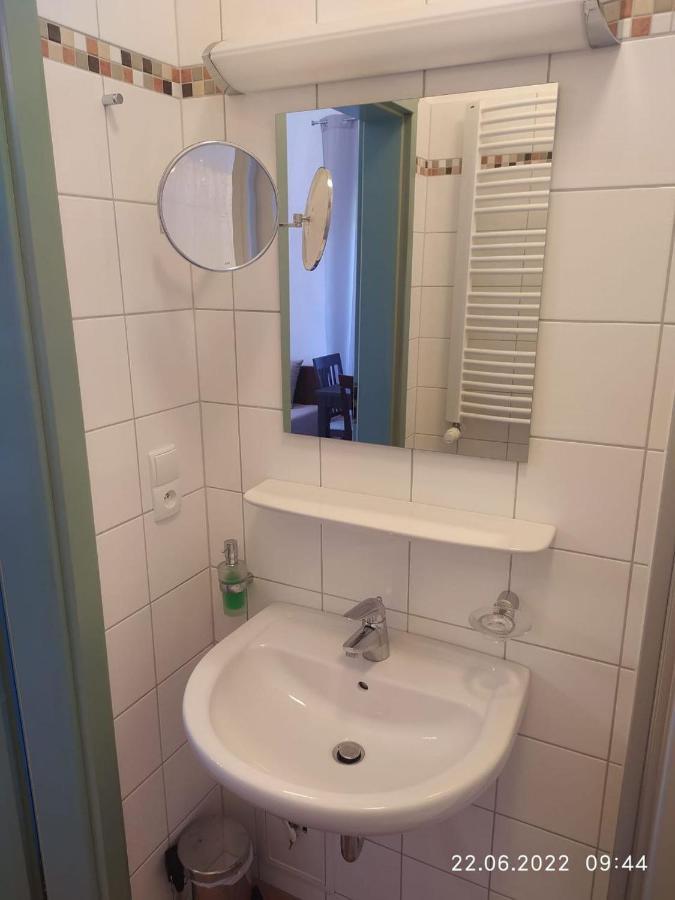 Dom Goscinny Klemens Dębki Extérieur photo