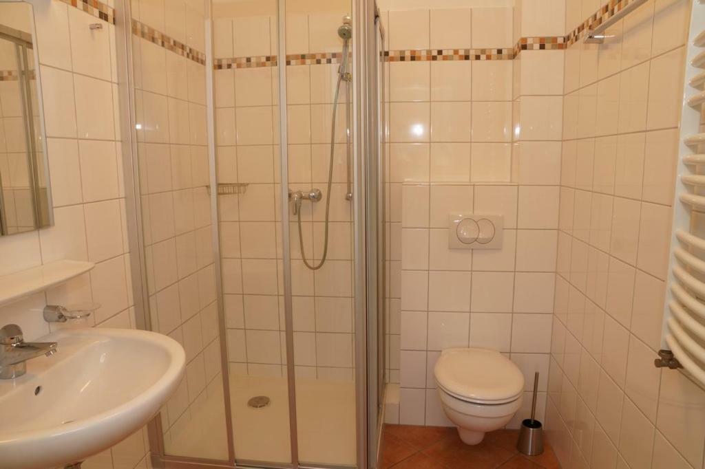Dom Goscinny Klemens Dębki Extérieur photo